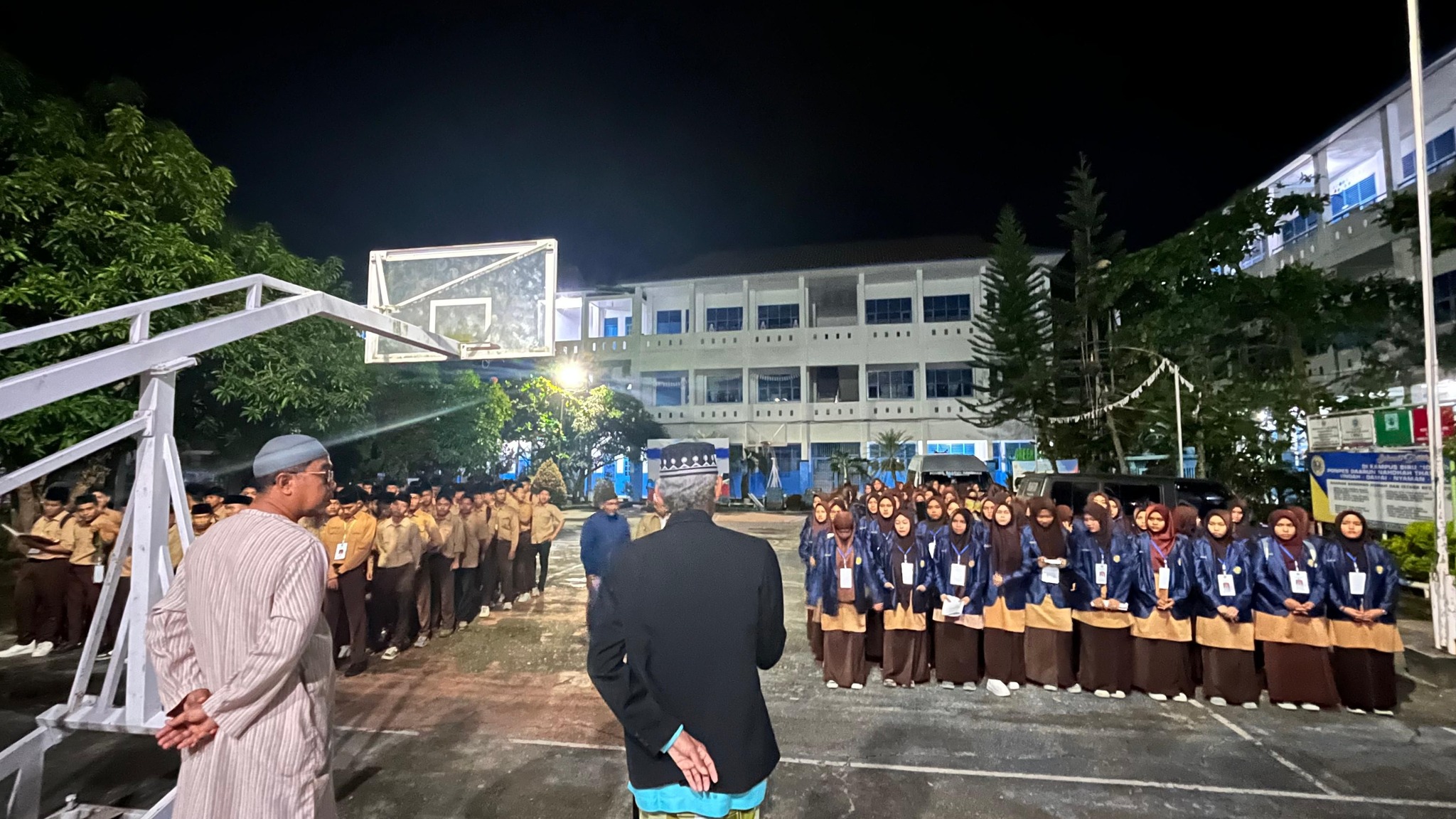 Pembukaan Pelaksanaan Ujian Pondok (ujian malam) Ponpes Daarun Nahdhah tahun 2024/2025